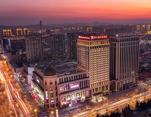 Гостиница Hilton Garden Inn Jinzhou Central Street
