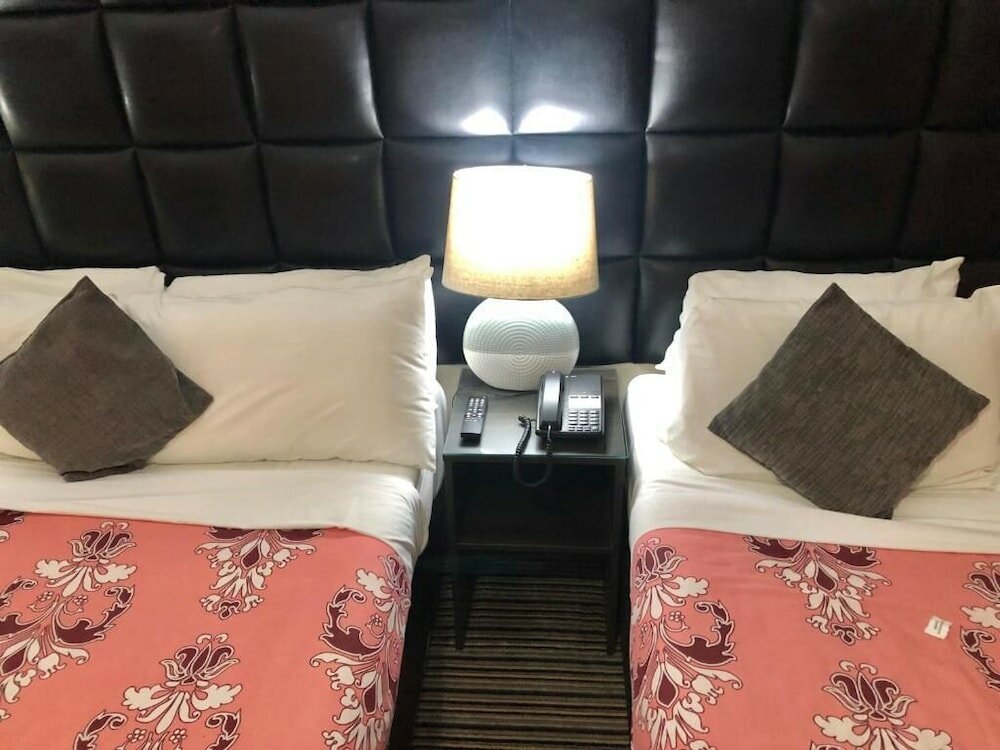 Фото Kings Park Hotel