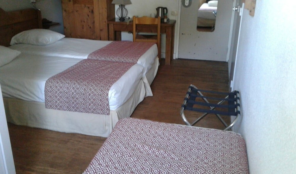 Фото Hôtel Porte de Genève