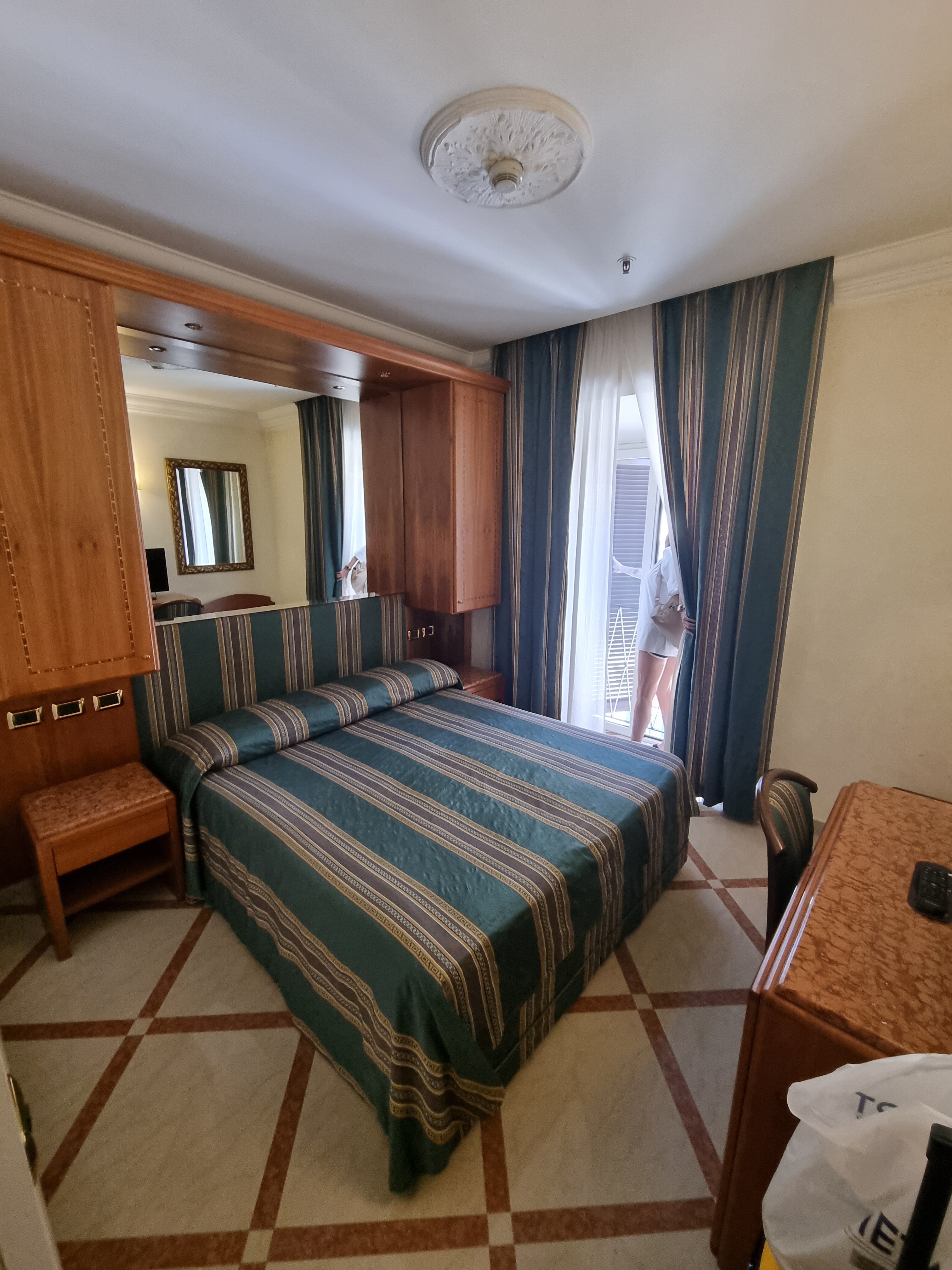 Фото Raeli Hotel Regio