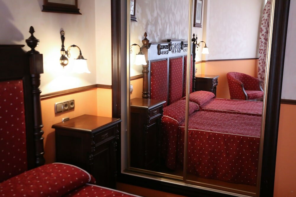 Фото Hotel El Cisne