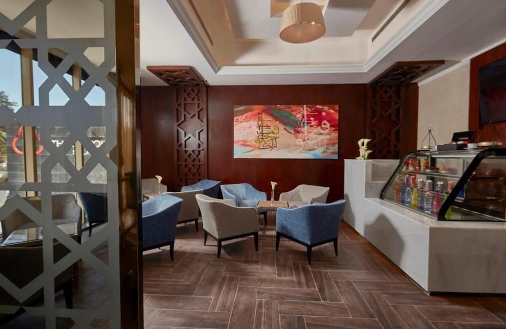 Фото Three Points Al Salama