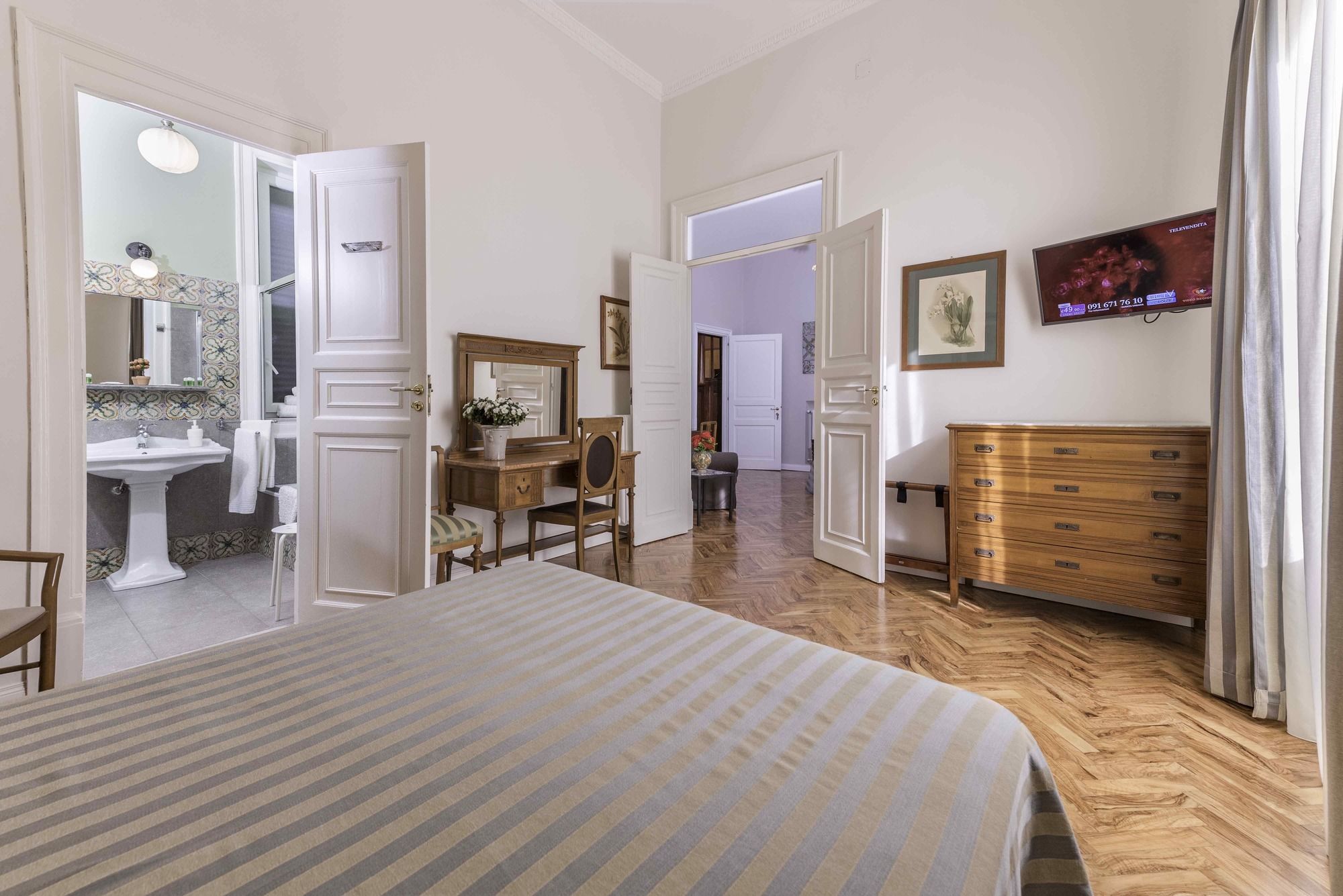 Фото Palazzo Benso B&B