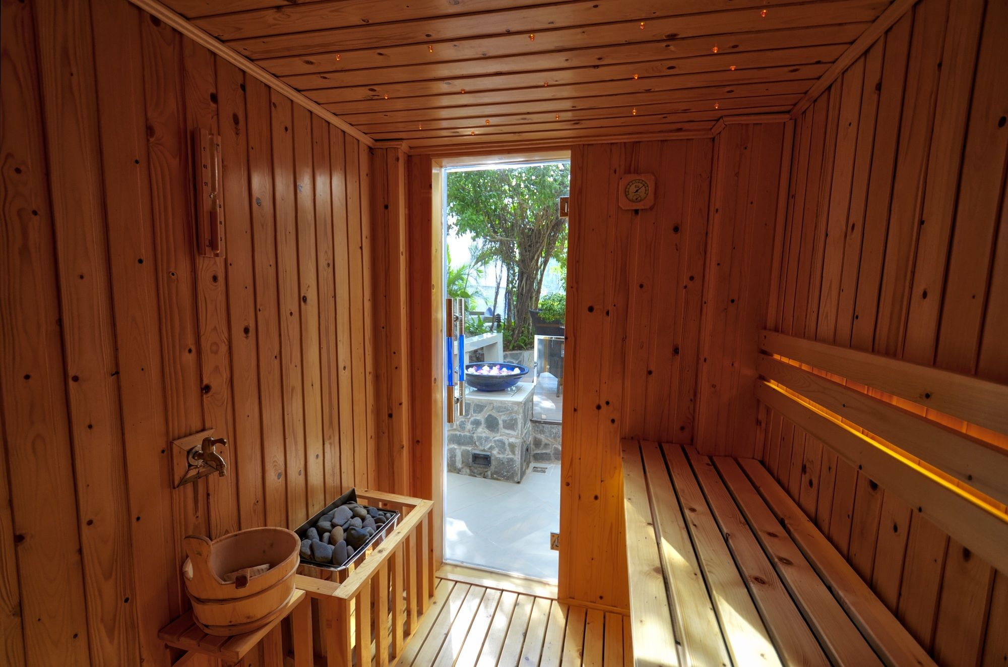 Фото The Wind Boutique Resort