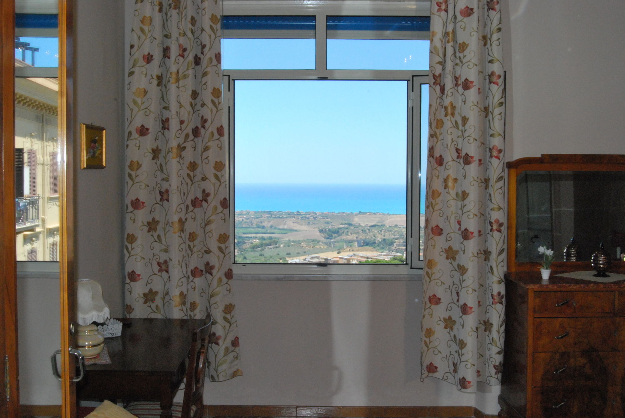 Фото B&b La finestra sulla valle