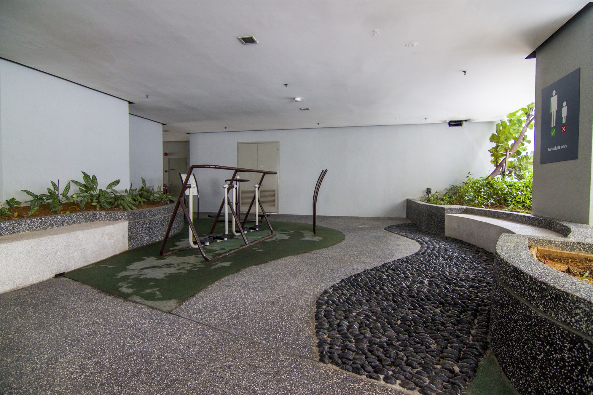 Фото Swiss Garden Residency 1