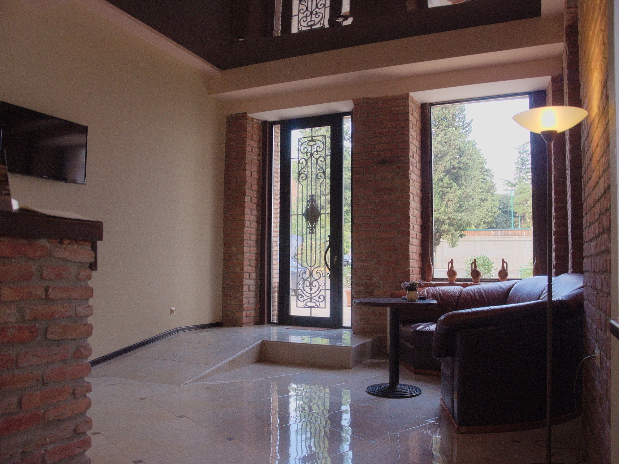 Фото Hotel Tiflis