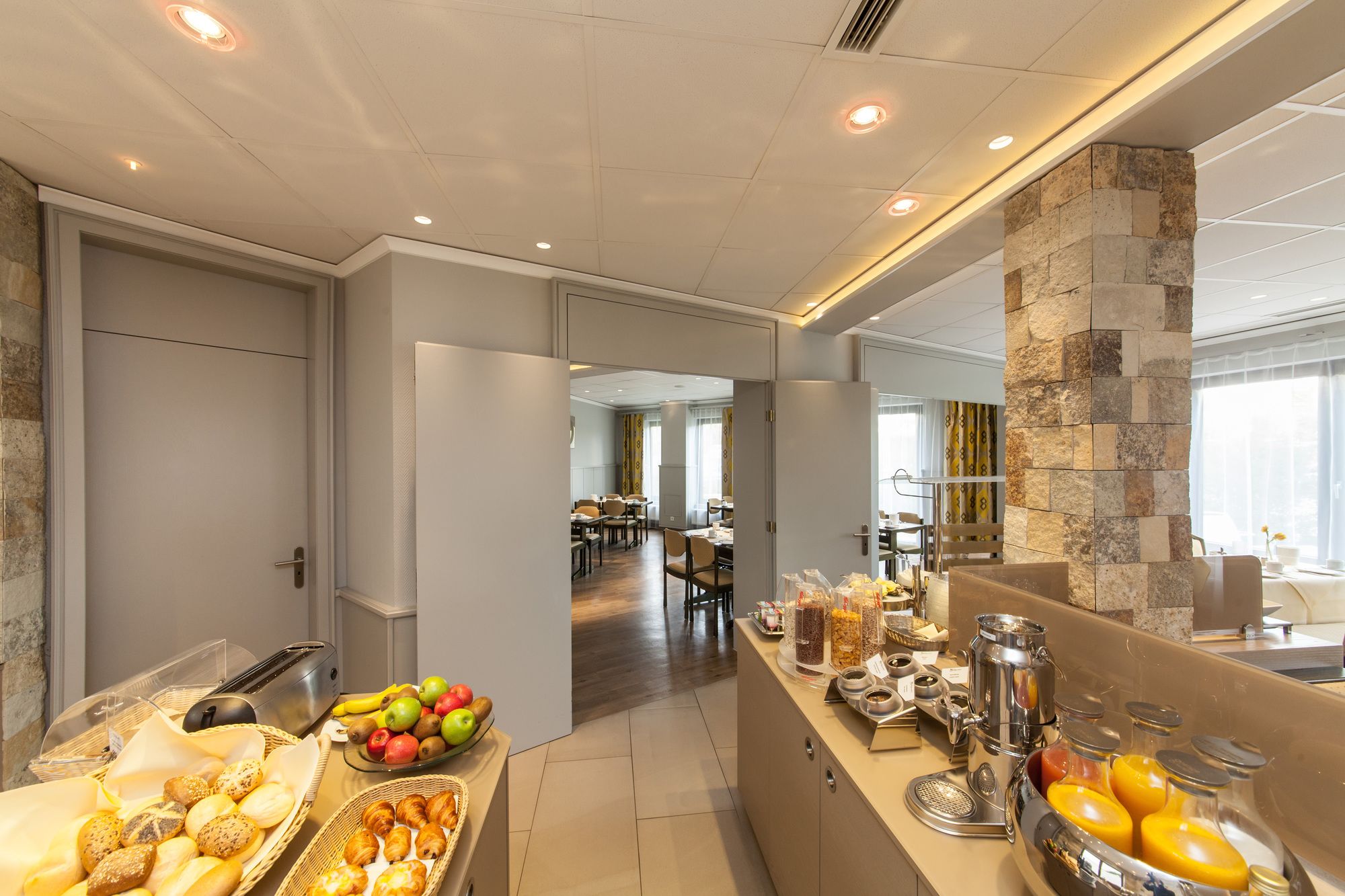 Фото Novum Hotel Strijewski Wolfsburg