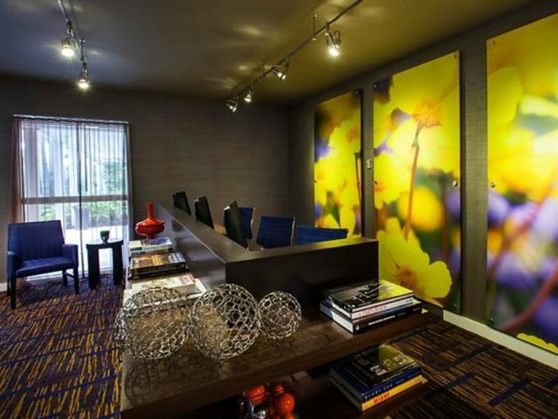 Фото Courtyard by Marriott Aventura Mall