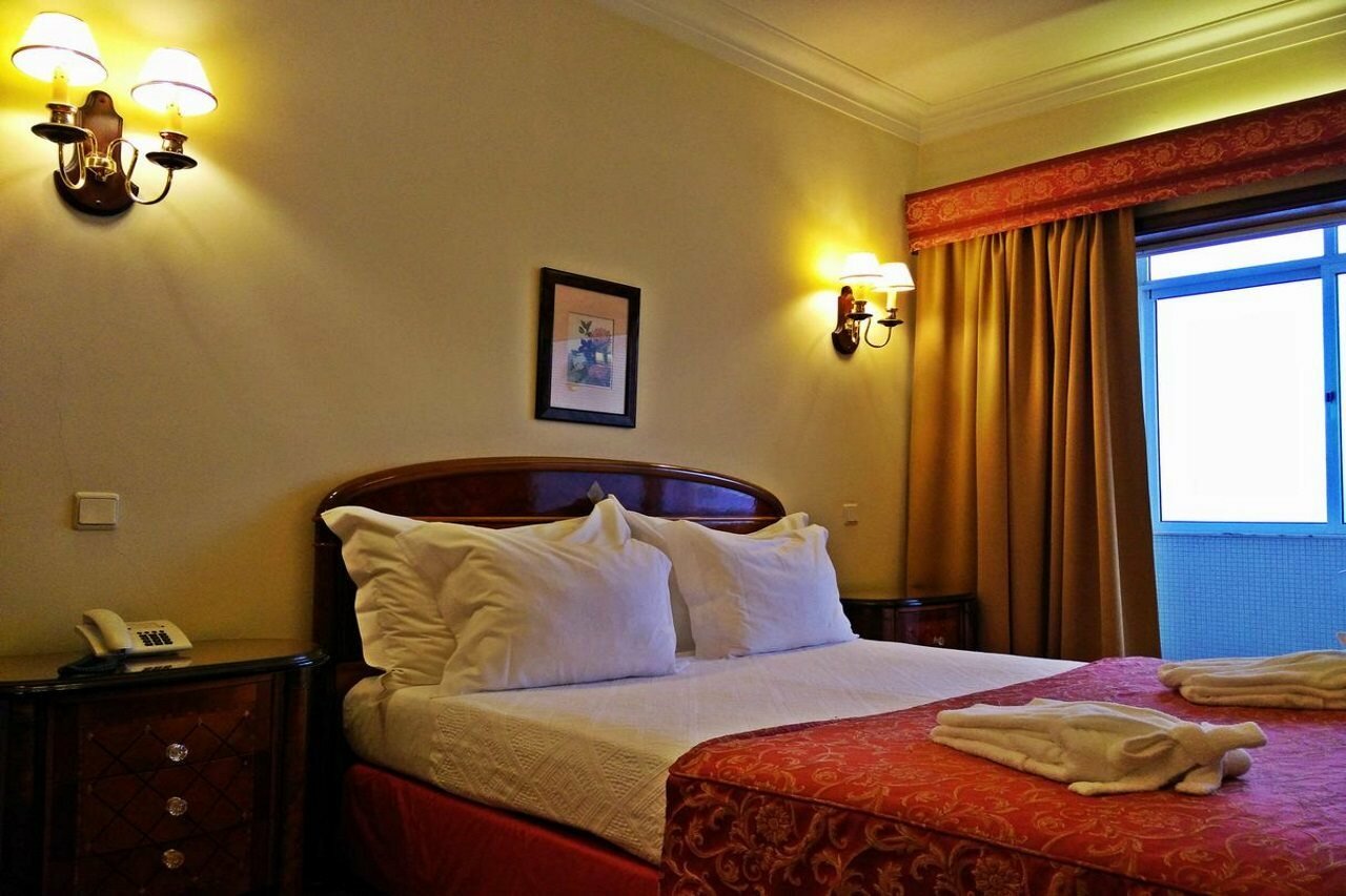 Фото Golden Tulip Porto Gaia Hotel & SPA