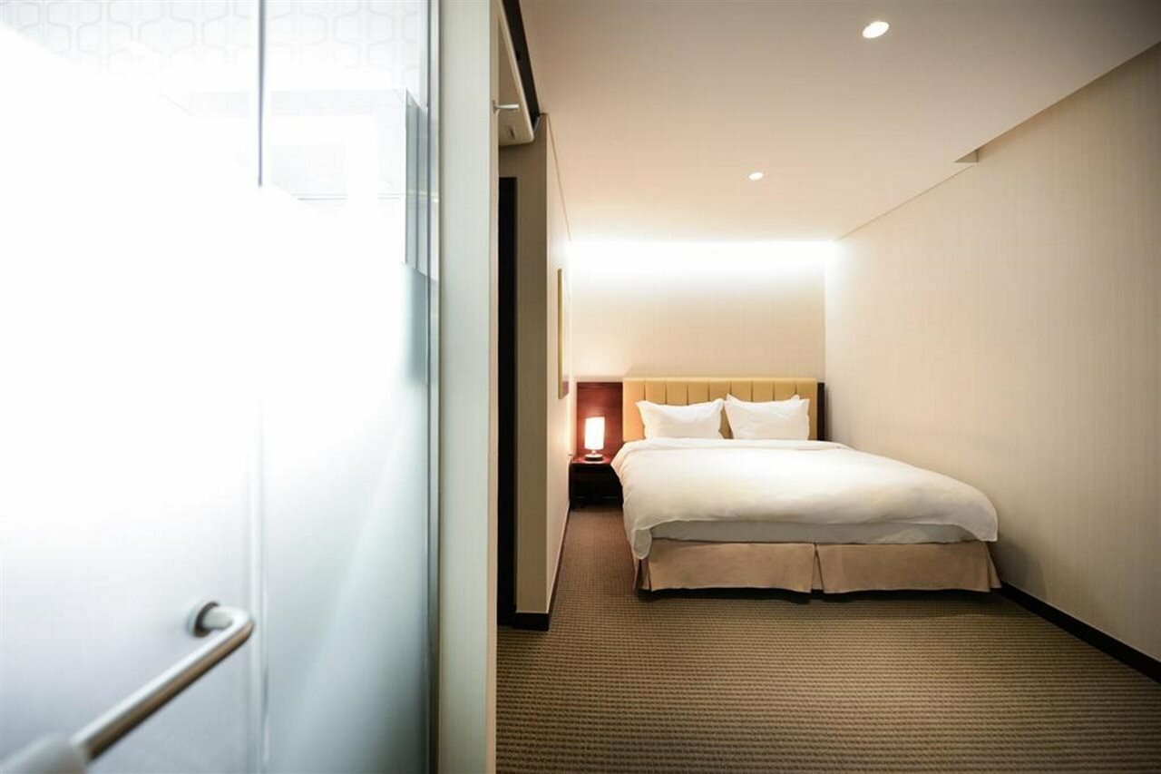 Фото Travelodge Myeongdong City Hall