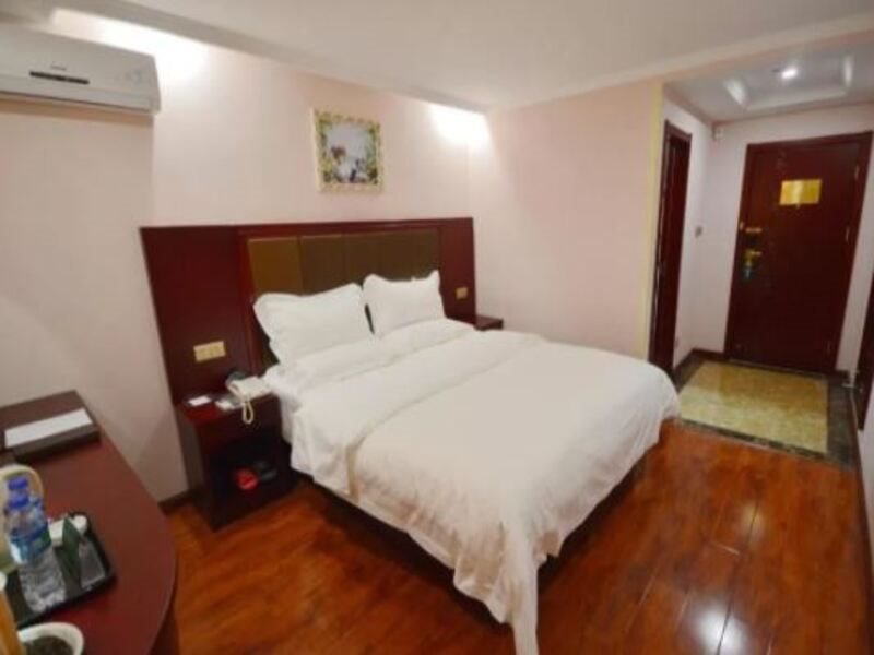 Фото GreenTree Inn Nanjing Xinjiekou Subway Station Express Hotel