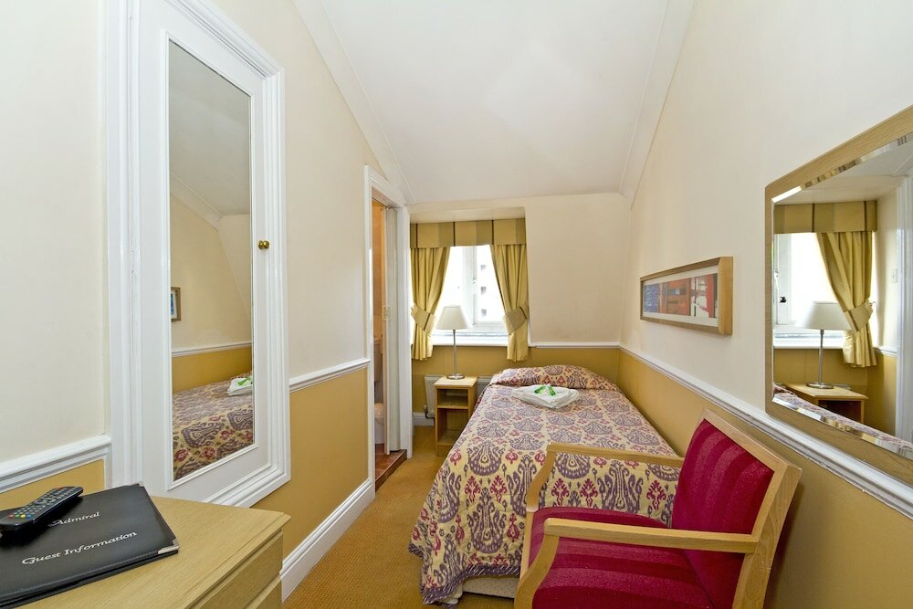 Фото Kingsway Park Hotel at Park Avenue