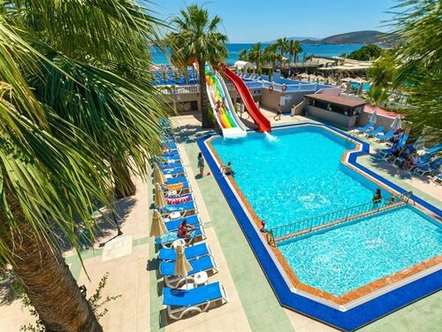 Гостиница Gumbet Anil Beach в Бодруме