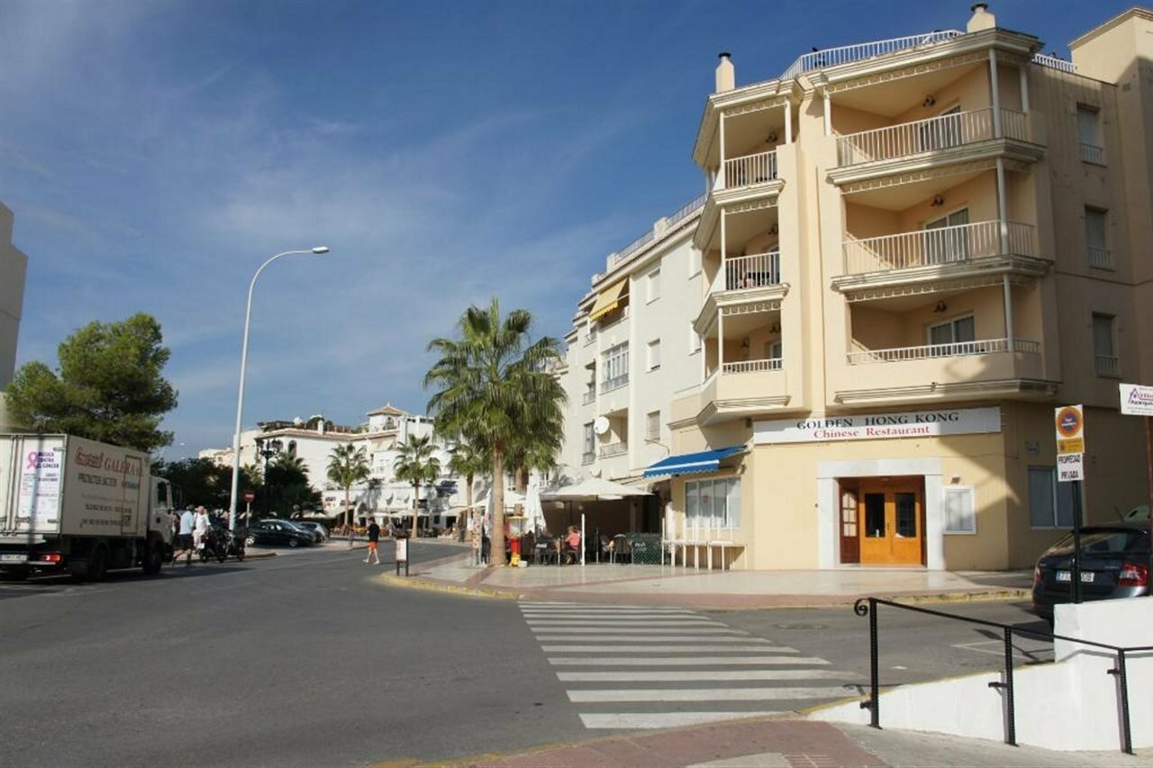 Фото Apartamentos Andalucía