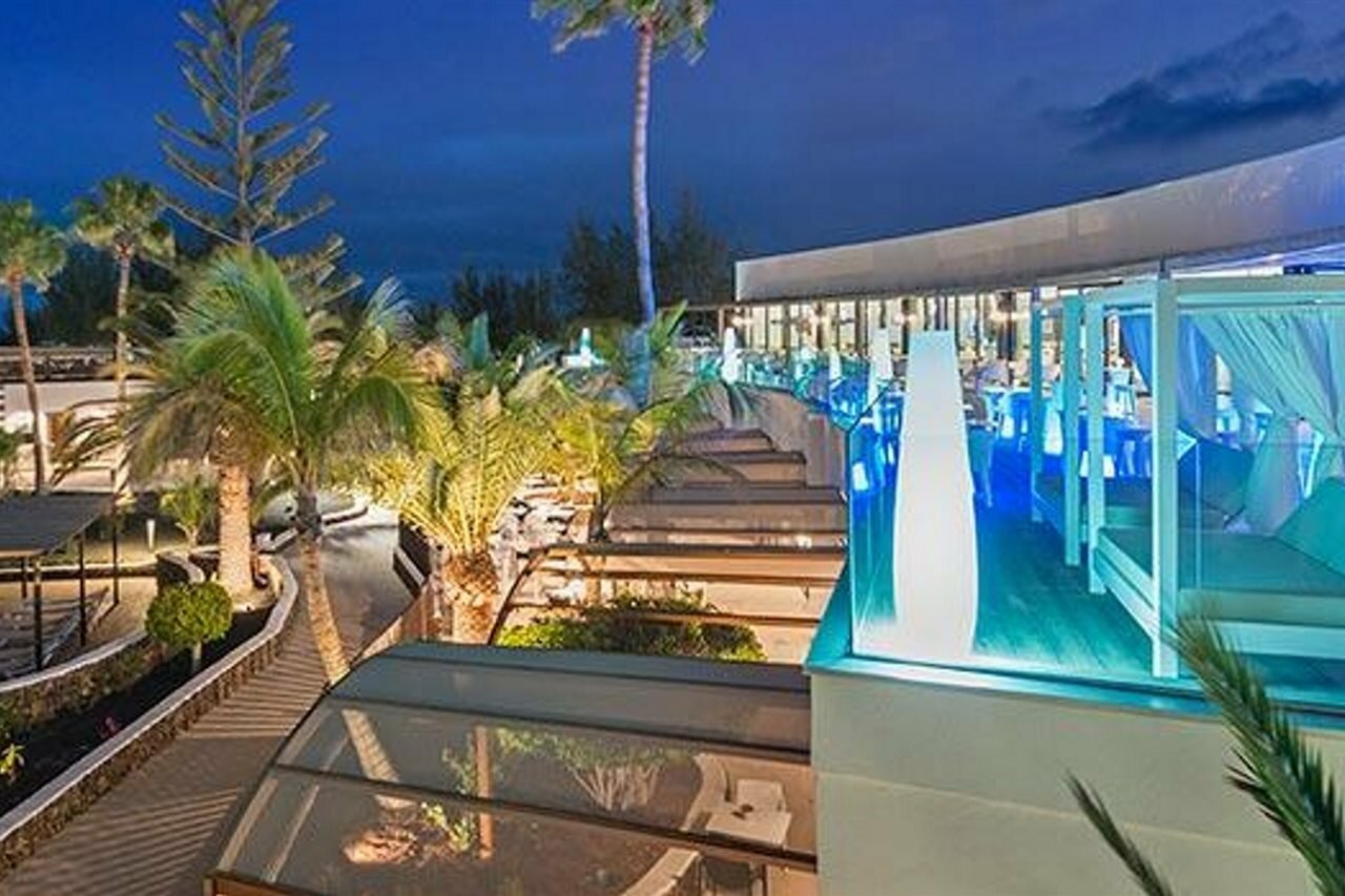 Фото Elba Premium Suites - Adults Only