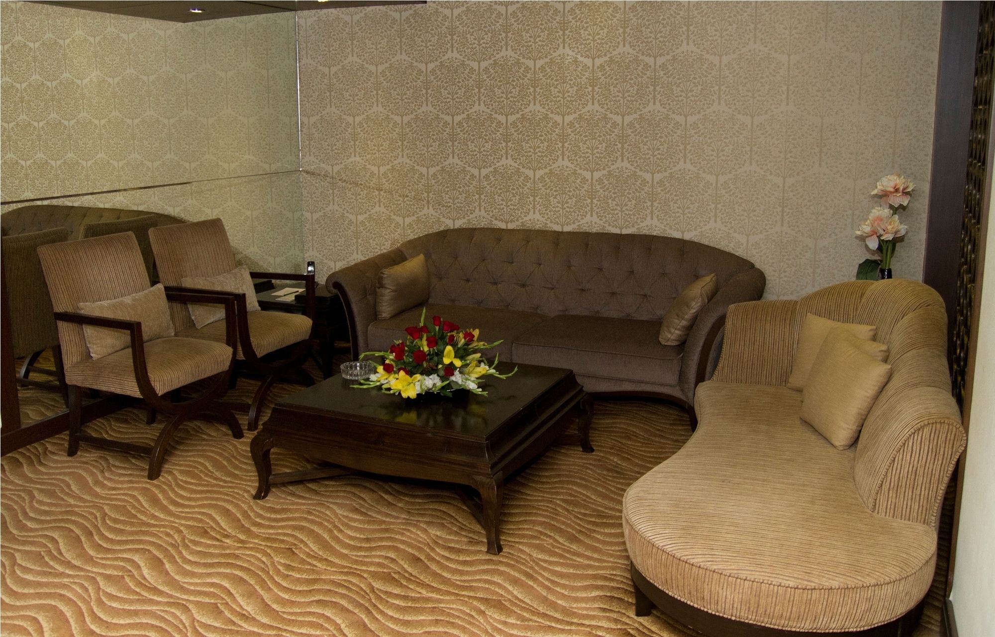 Фото Hotel Centre Point