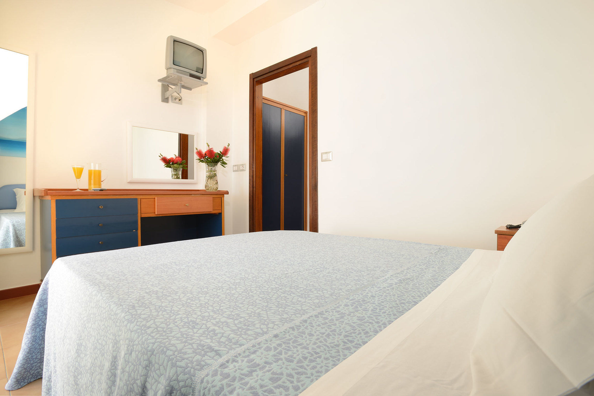 Фото Hotel Oasis