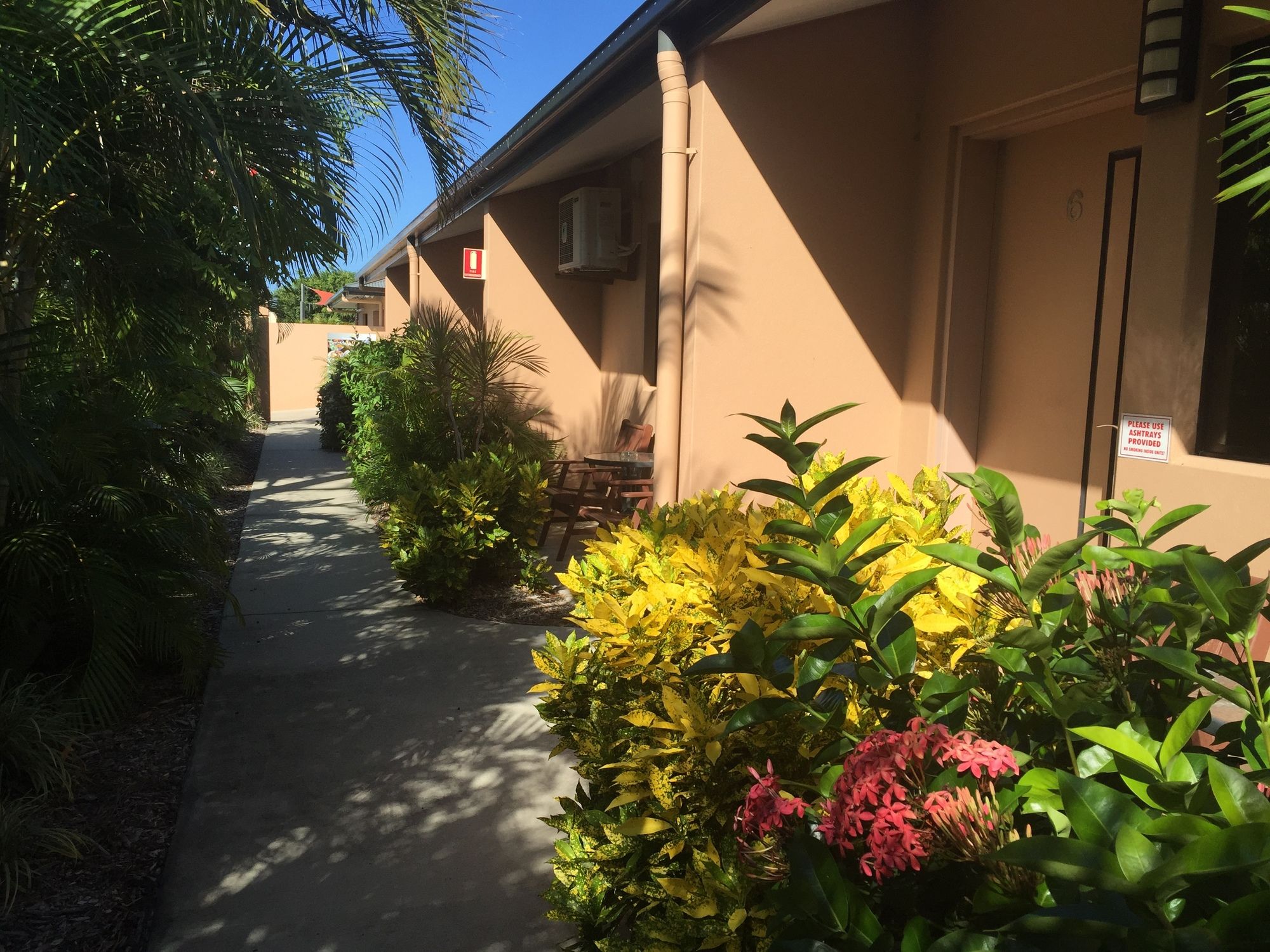 Фото Bluewater Harbour Motel