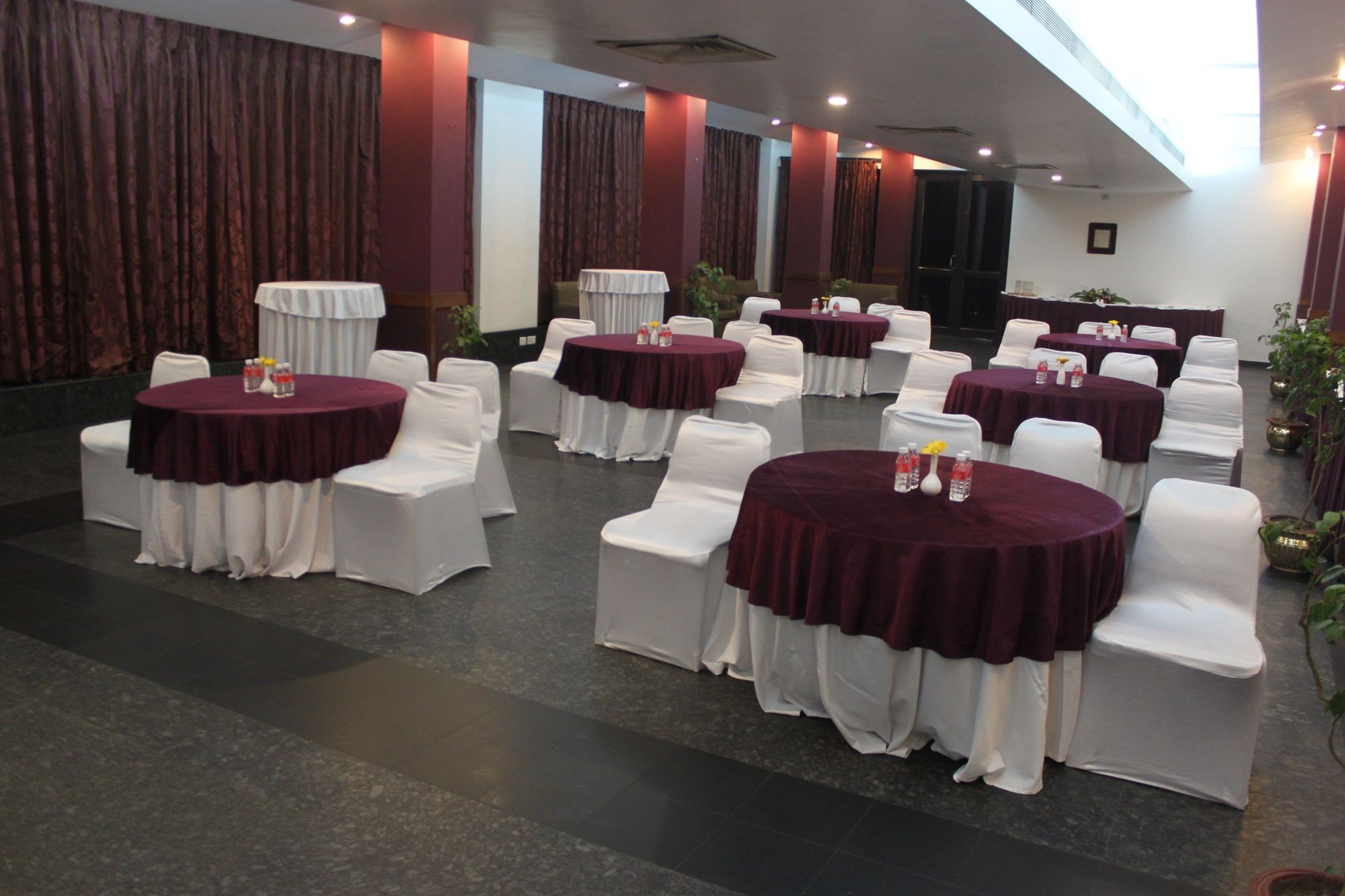 Фото Hotel Maurya