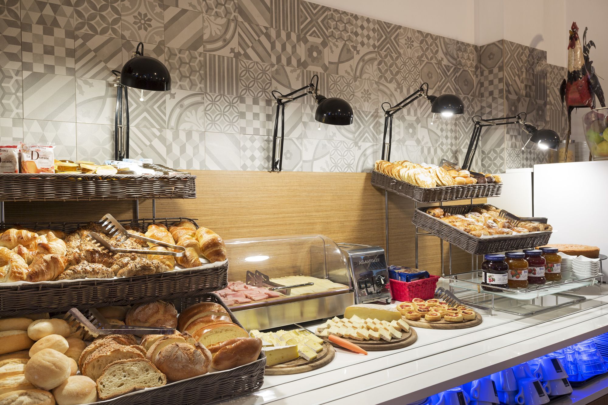 Фото B&b Hotel Milano Sant'Ambrogio