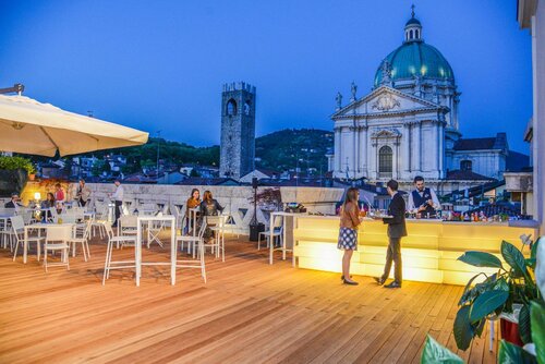 Внешний вид отеля Hotel Vittoria в Бреше, фото 2