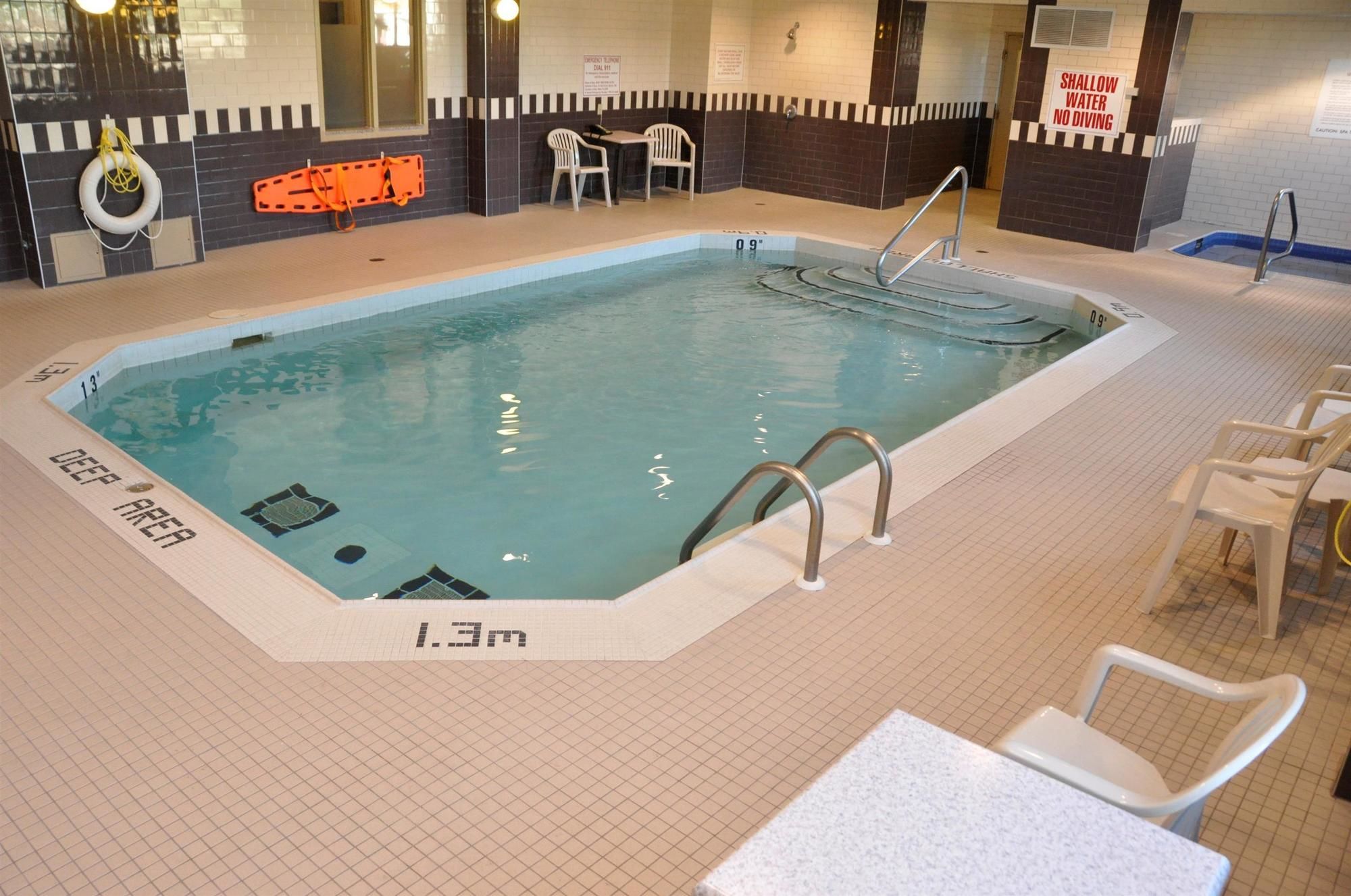 Фото Best Western Plus Barrie