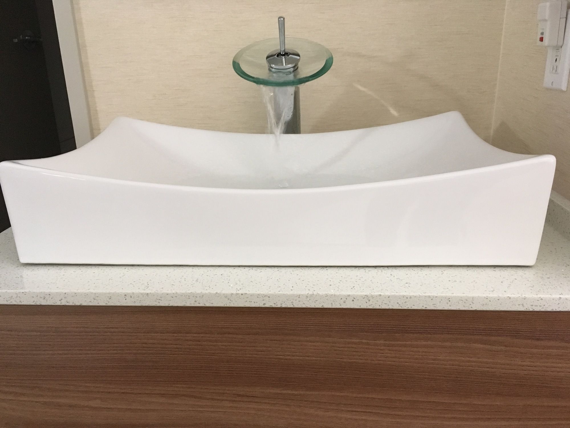 Фото Baymont by Wyndham Medicine Hat