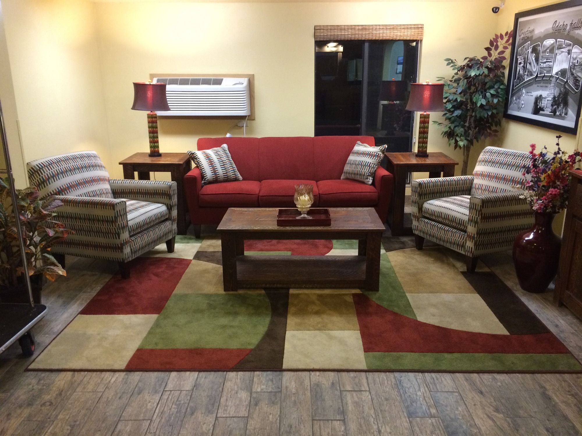 Фото Super 8 by Wyndham Idaho Falls