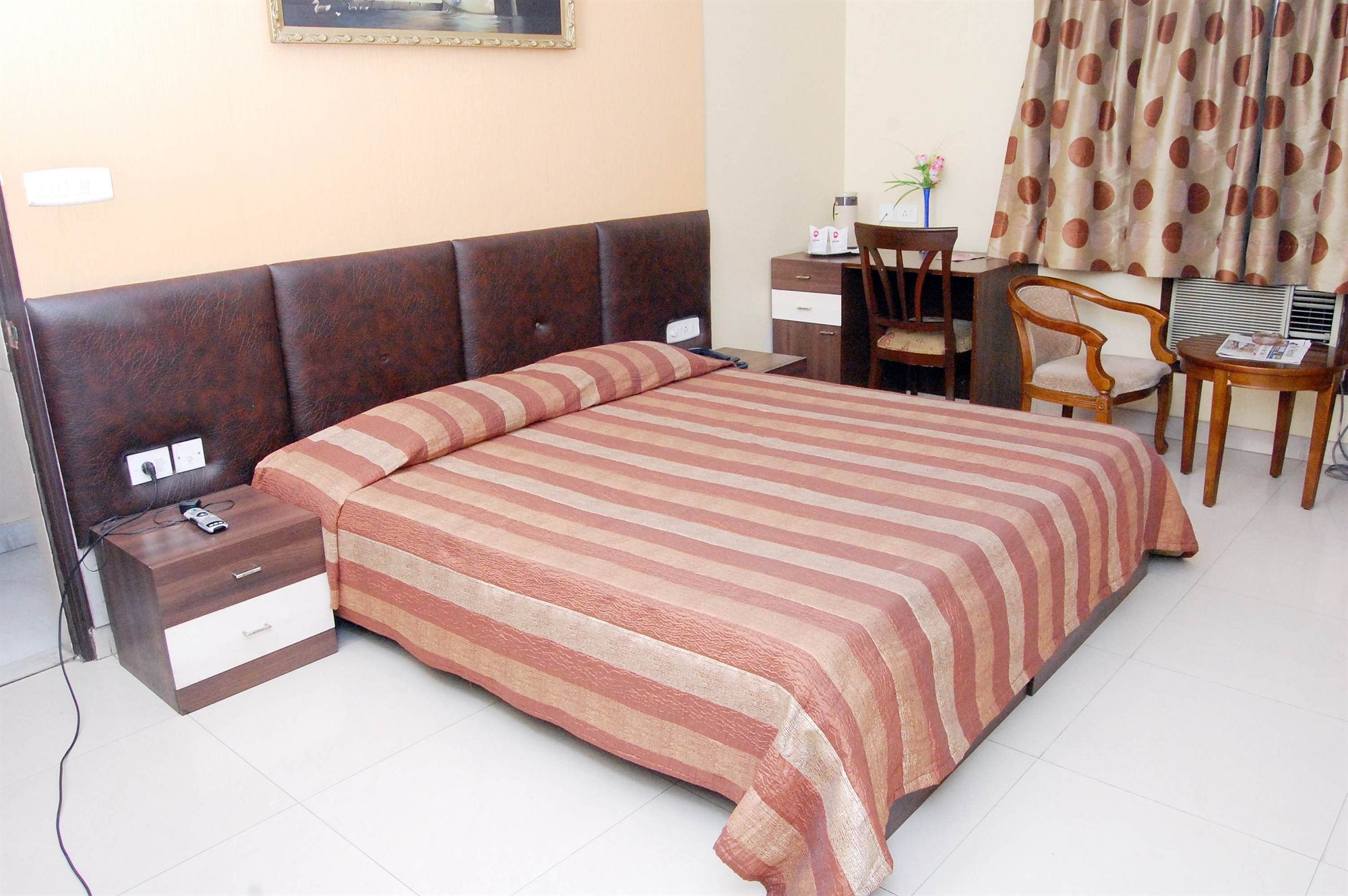 Фото Hotel Rushabh Home