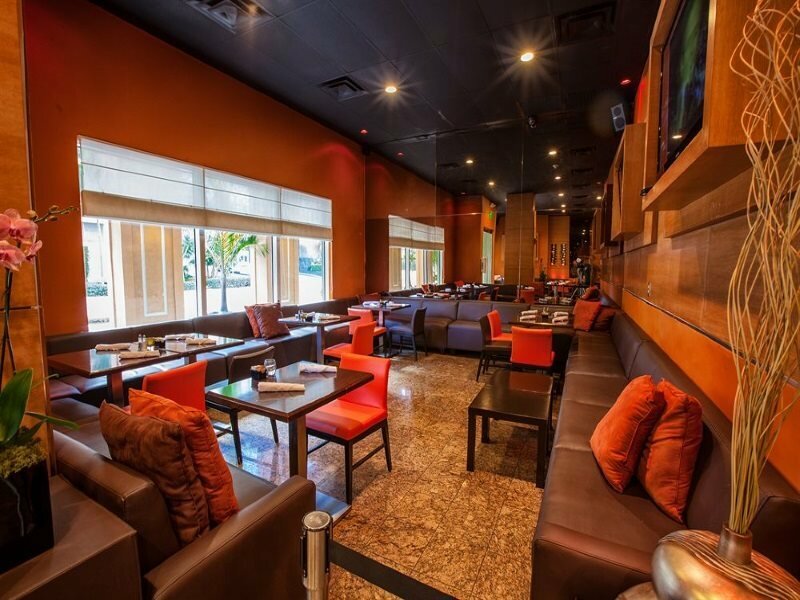 Фото Fortune House Hotel Suites