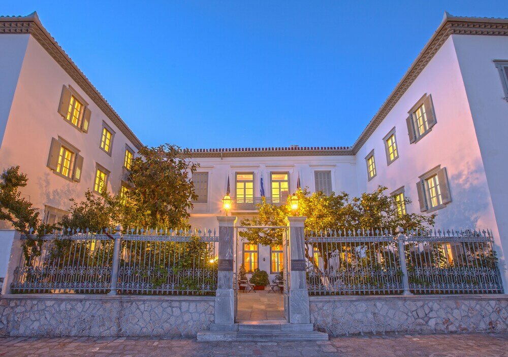 Фото Hydroussa Hotel