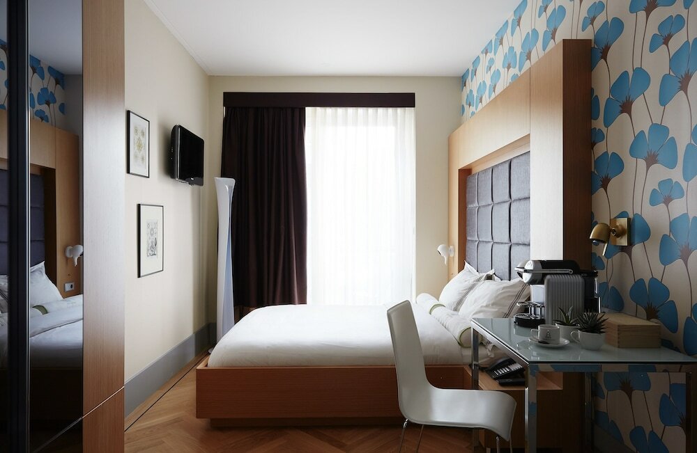 Фото Amadi Park Hotel