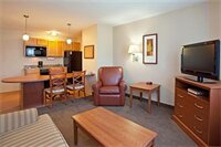 Фото Candlewood Suites Washington North, an Ihg Hotel