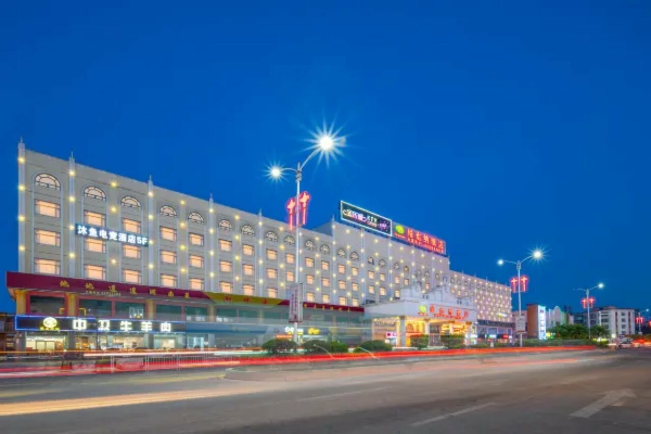 Фото отеля 1