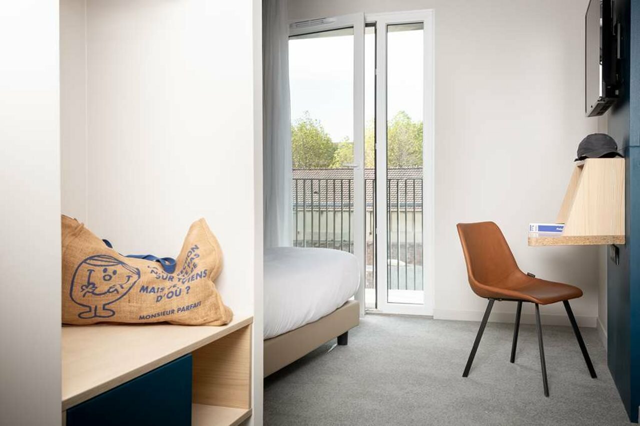 Фото Best Western 11Bauer Paris Saint-Ouen