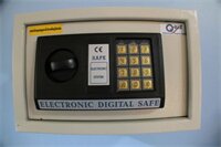 Фото Oyo 838 Aromdee Apartment