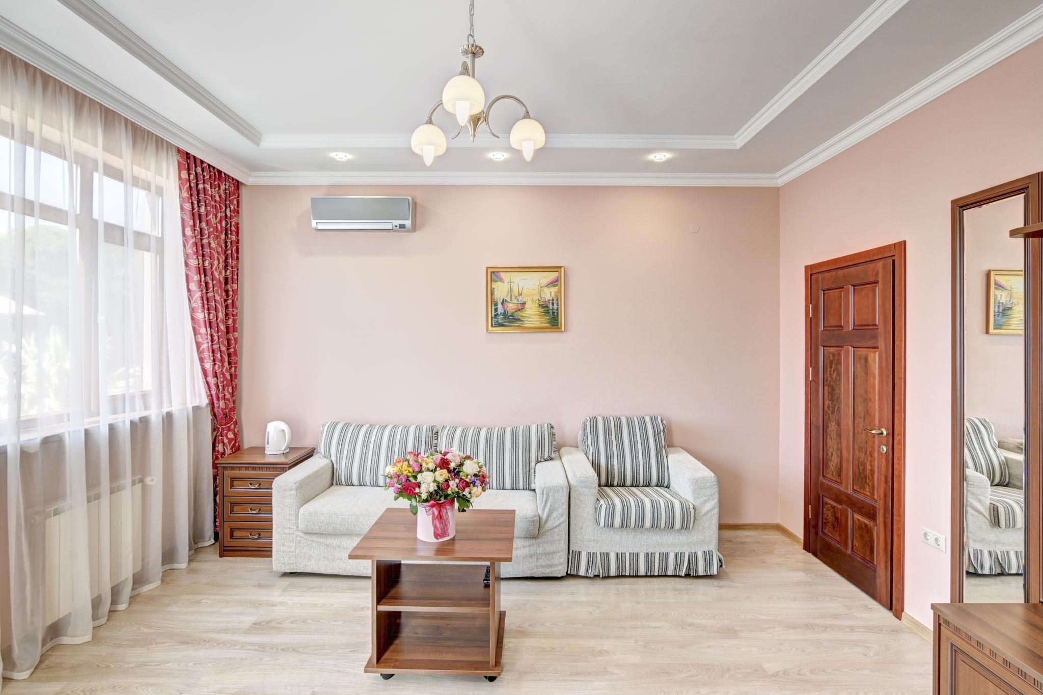 Фото Река и Море