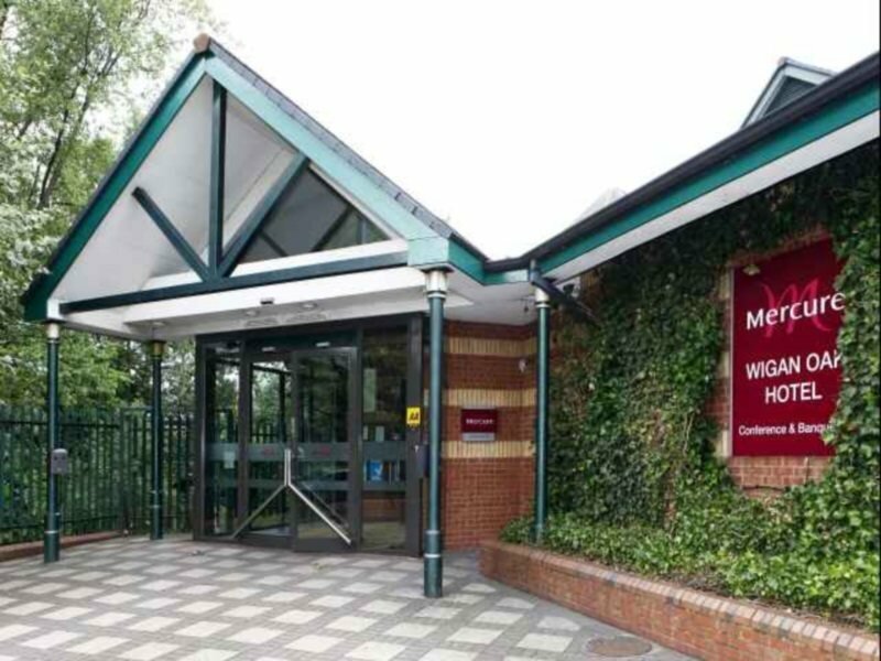 Фото Mercure Wigan Oak Hotel