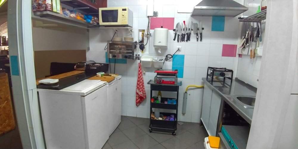 Фото E-Nove Lounge Hostel Caffe