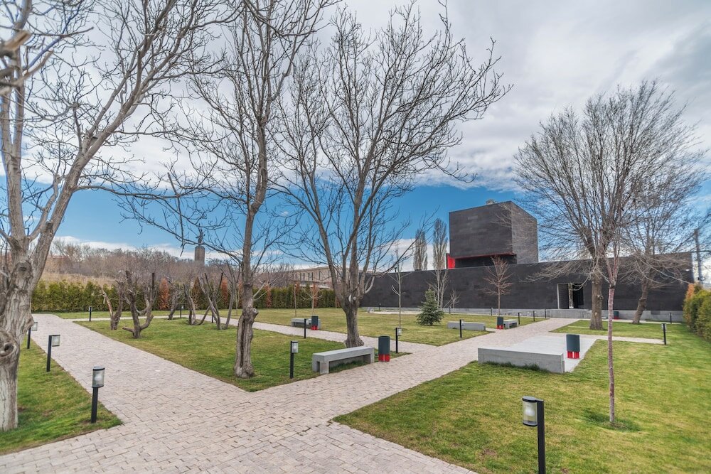 Фото Manifest Restaurant and Hotel Gyumri