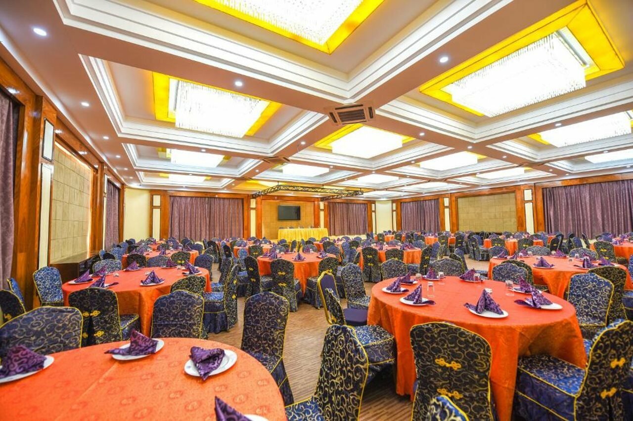 Фото Kololo Courts Hotel & Restaurant