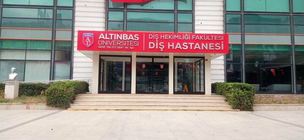 كلية، جامعة Altinbas University Faculty of Dentistry ، اسطنبول، صورة