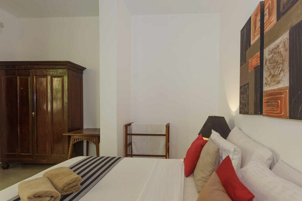 Фото Colpetty House