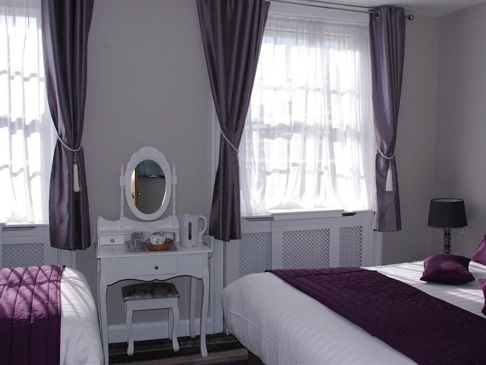 Фото Belmont Hotel