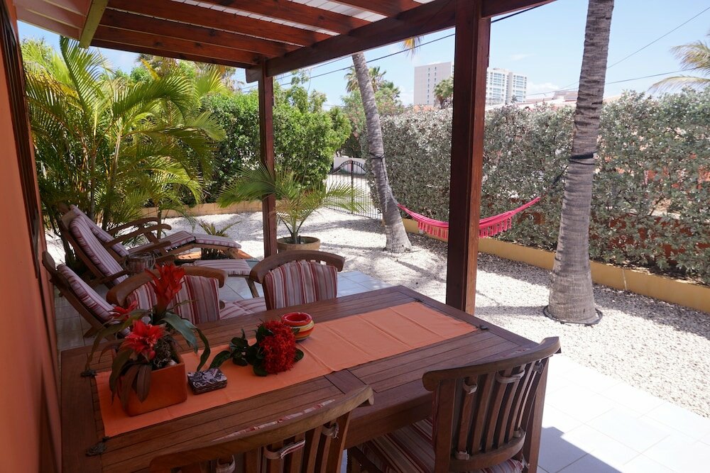 Фото Cariñas Studio Apartments