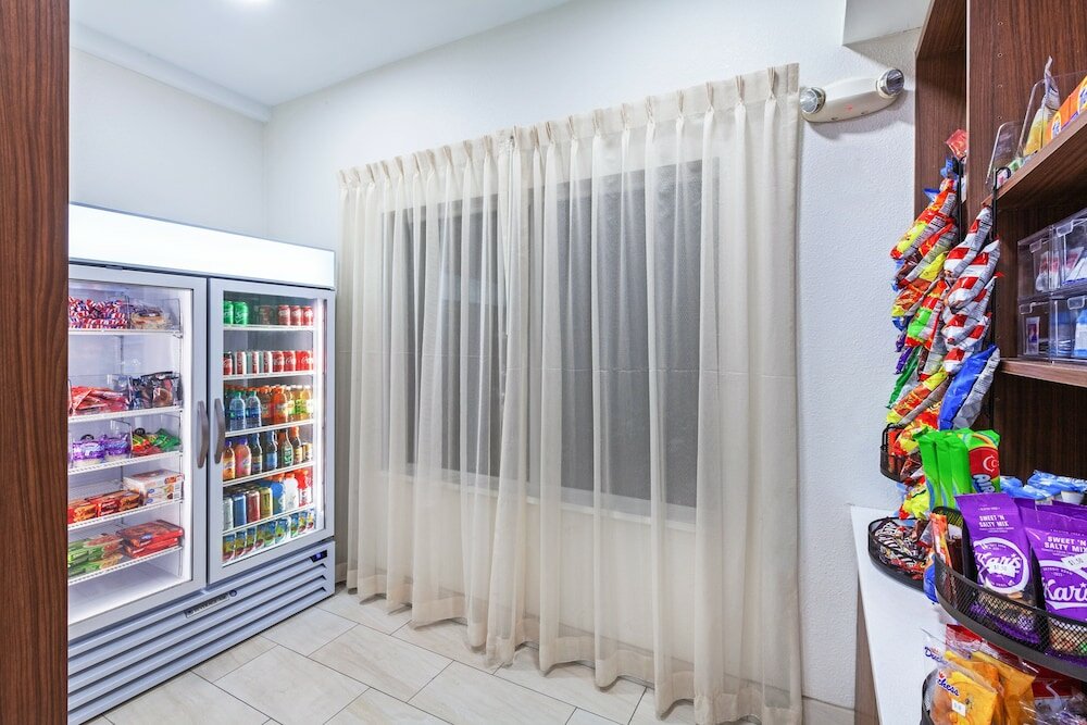 Фото Holiday Inn Express New Orleans East, an Ihg Hotel