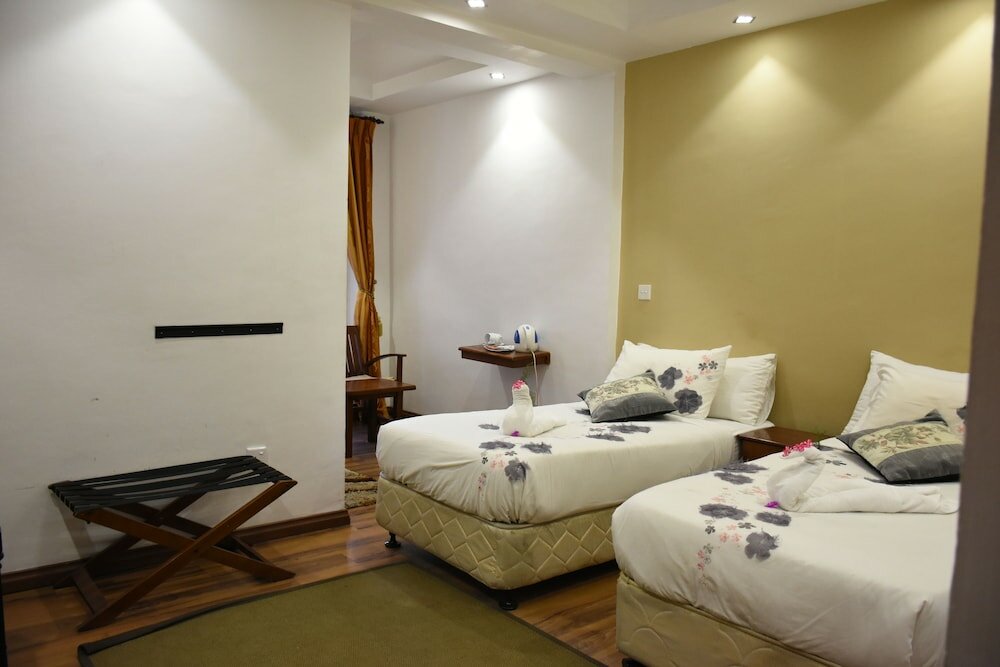 Фото Midky Hotel