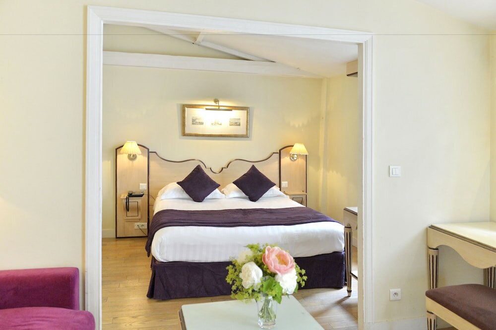 Фото Unic Renoir Saint-Germain