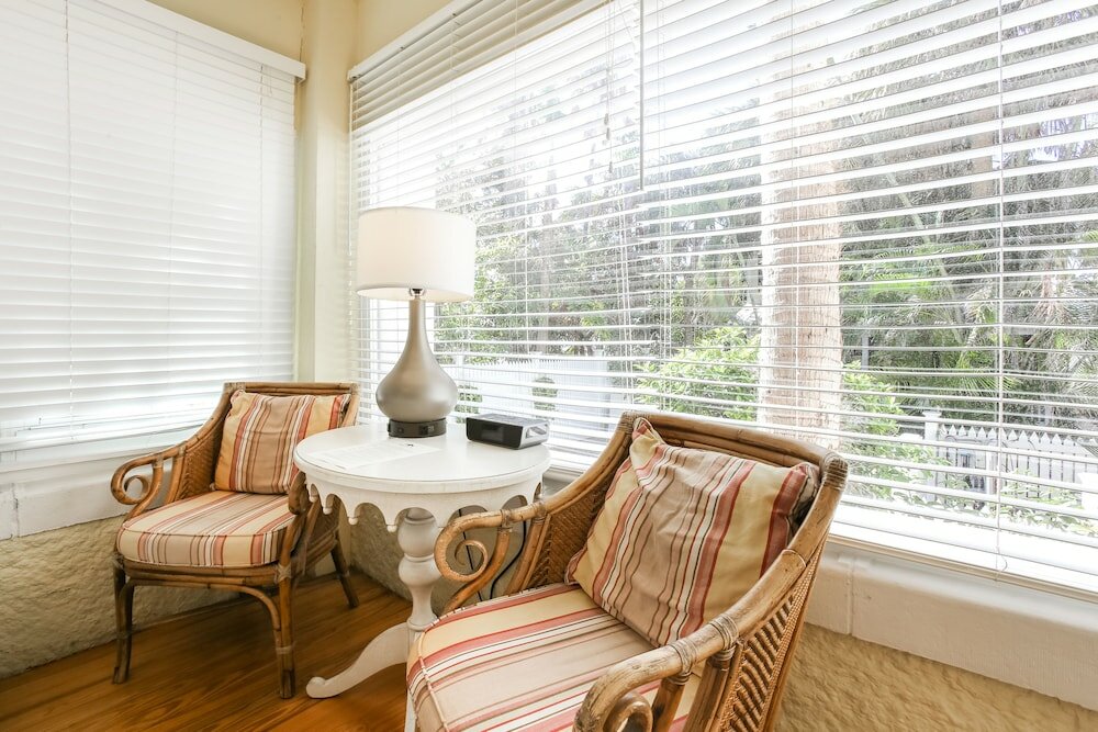 Фото Weatherstation Inn